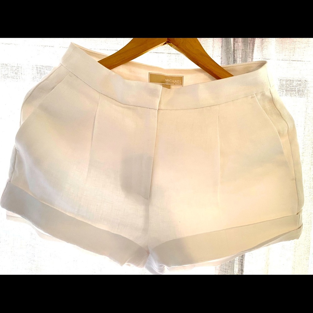 New with tags Michael Kors linen shorts